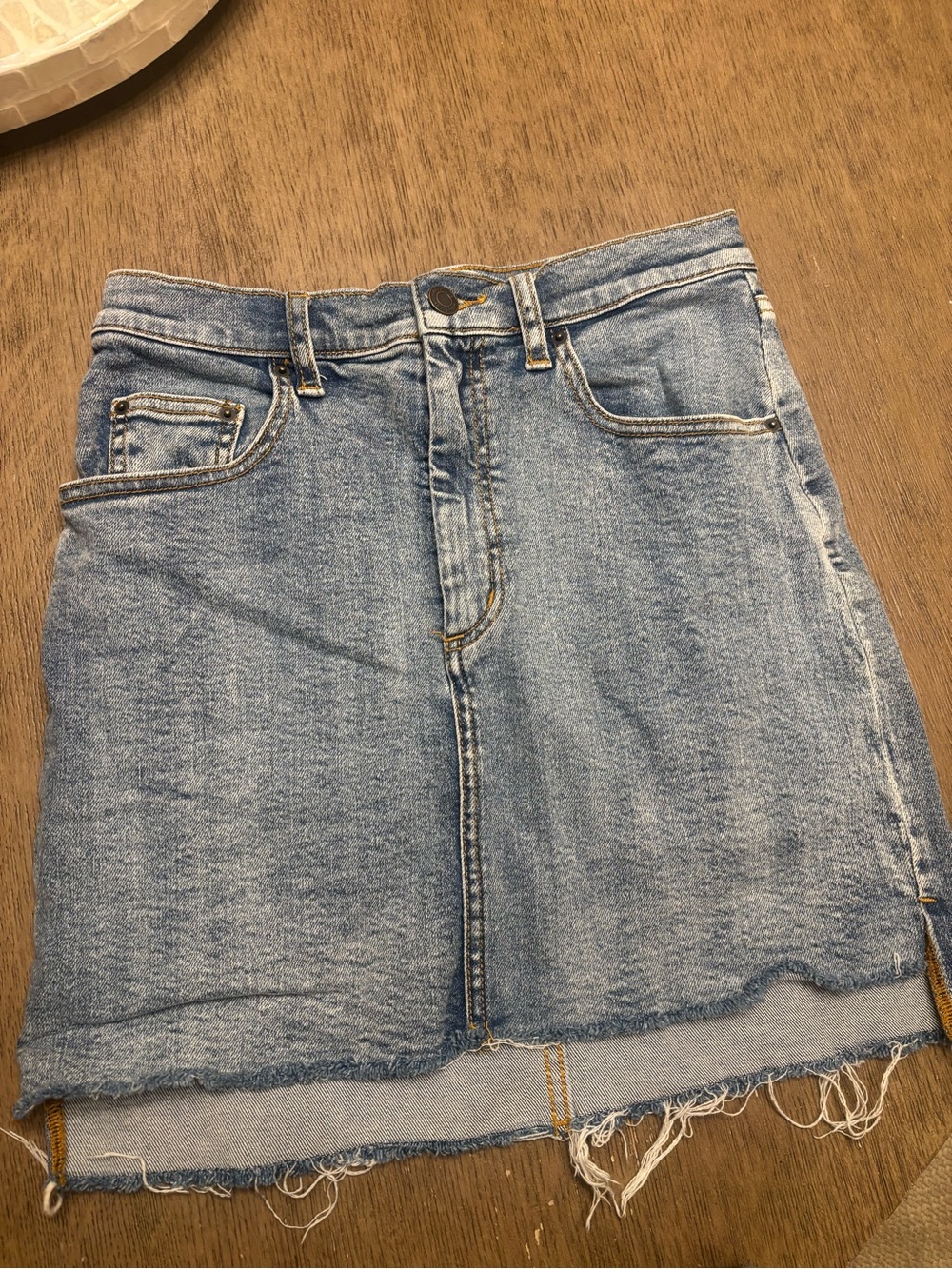 Aritzia Wilfred Free Tanit Denim Skirt size 6